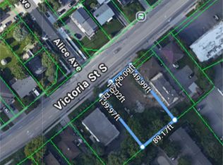 541 Victoria St S, Kitchener, ON N2M3A8