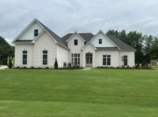 20892 Jeremiah Ln, Athens, AL 35611