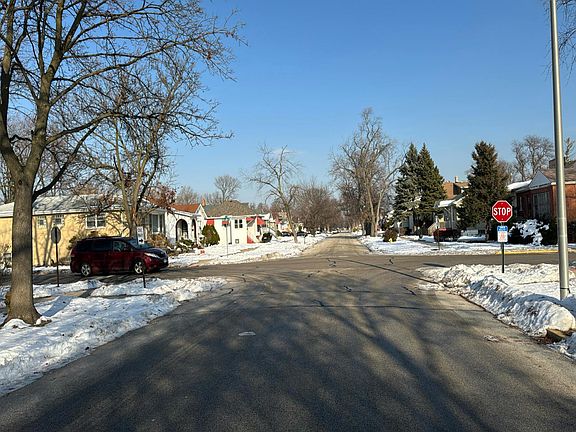 5th image of 2003 S 18th Ave
