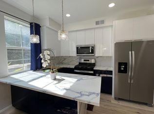 (Undisclosed Address), Simi Valley, CA 93065