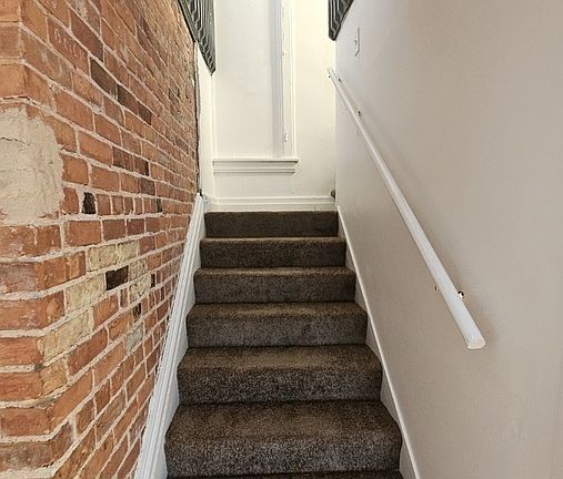 3rd image of 401 W Bancroft St #402