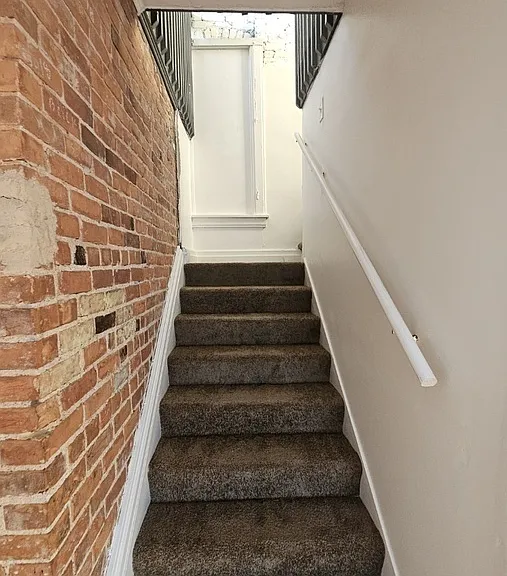 401 W Bancroft St #402 — Photo 3