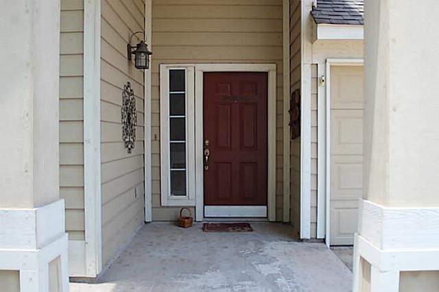 1st image of 510 Hilltop Dr