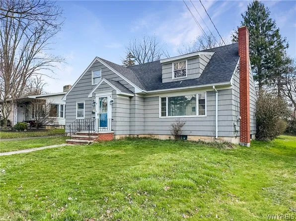 38 Prospect Ave, Batavia, NY 14020