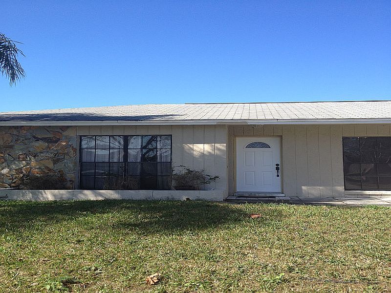 1st image of 16118 Marshfield Dr