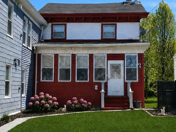 28 8th Street, Hudson, NY 12534