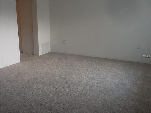 4th image of 2020 World Parkway Blvd APT 36