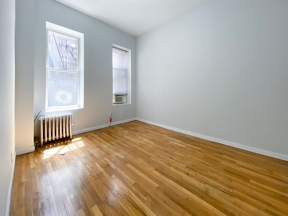 1st image of 34 1/2 Saint Marks Pl #A5