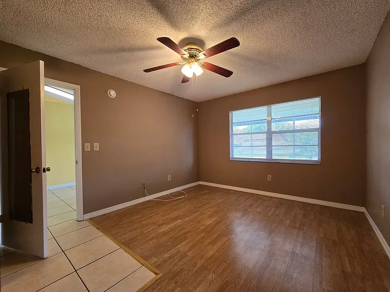 4733 N Dawnmeadow Ct — Photo 23