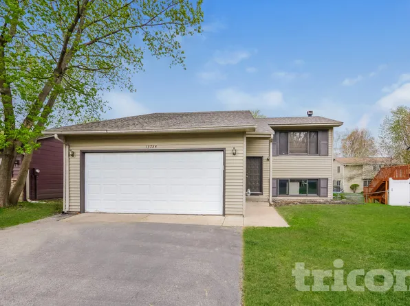 13734 Glenhurst Ln, Savage, MN 55378