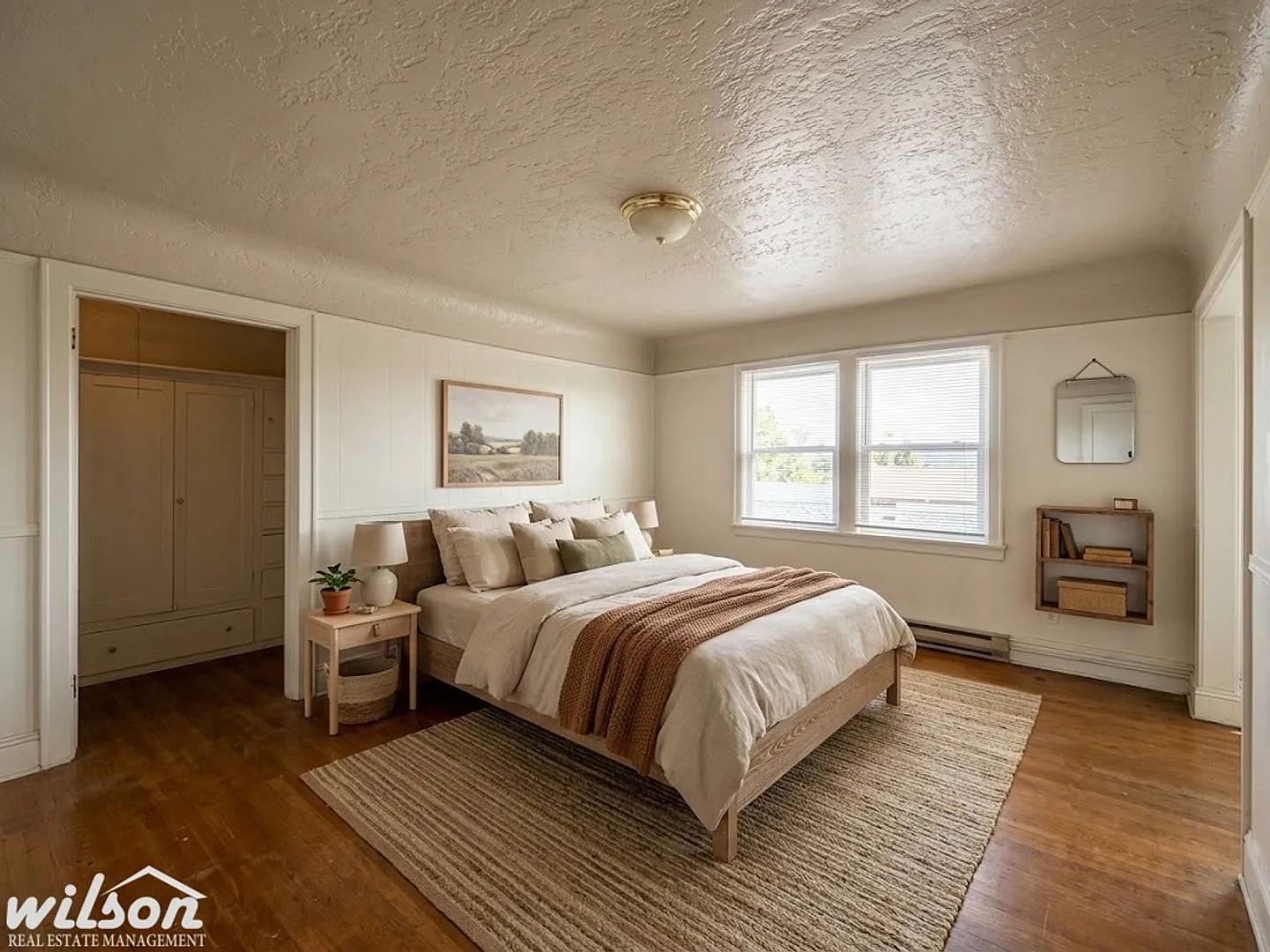 1501 W Yakima Ave — Photo 2