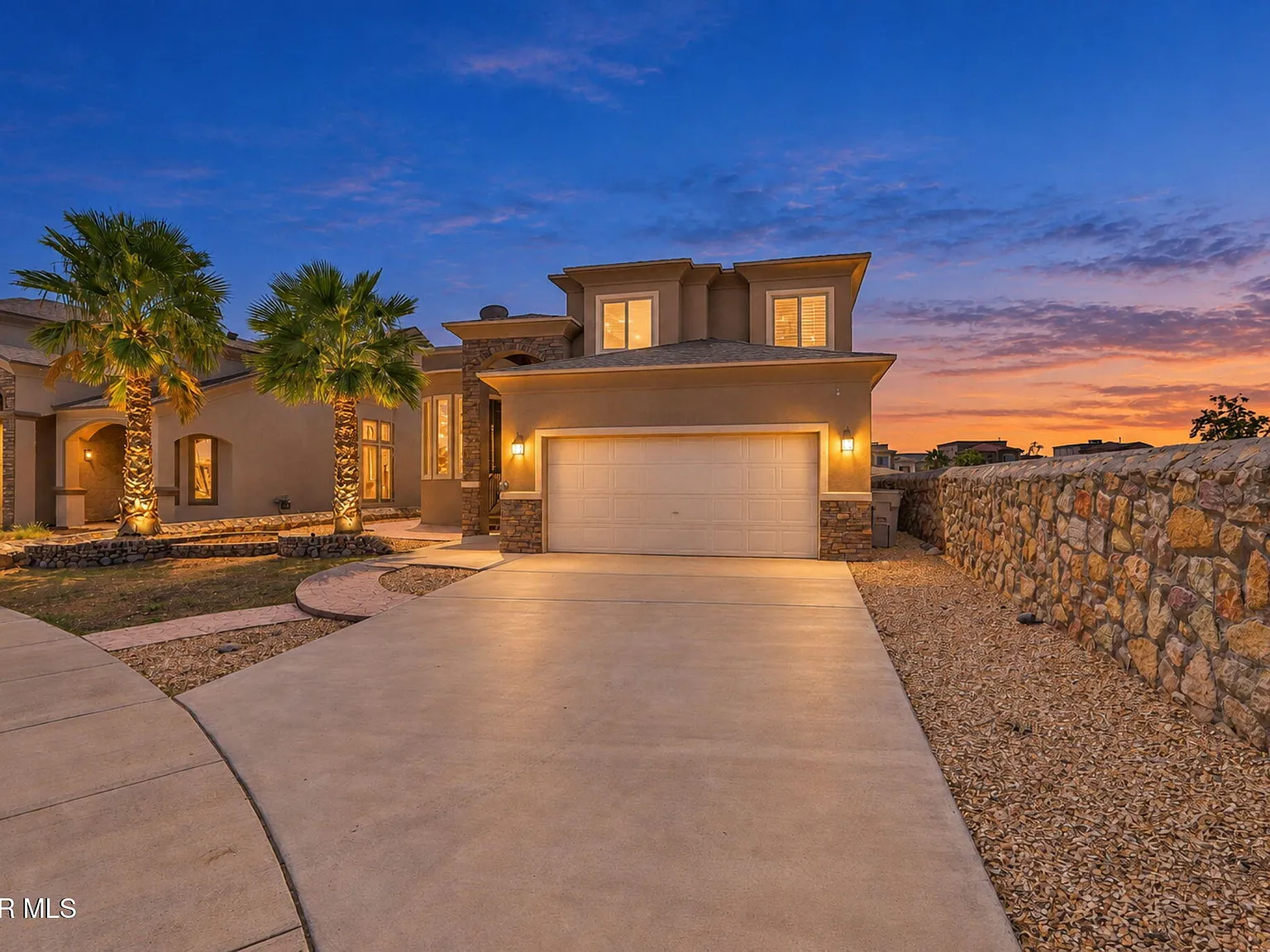 4 bed, 3.0 bath, 2240 sqft, $1,995 — Photo 4