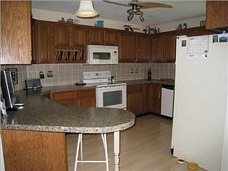 4th image of 1101 N McCaskey Dr