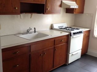 7856 79th Ln, Ridgewood, NY 11385