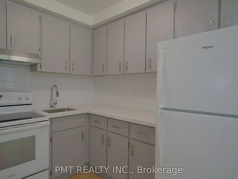 137 Brookhaven Dr #9 — Photo 4