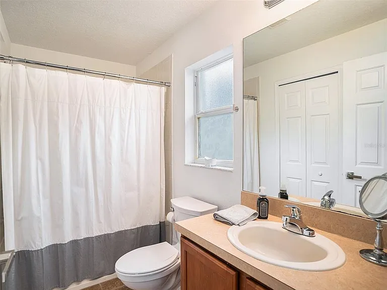7833 Carriage Pointe Dr — Photo 16