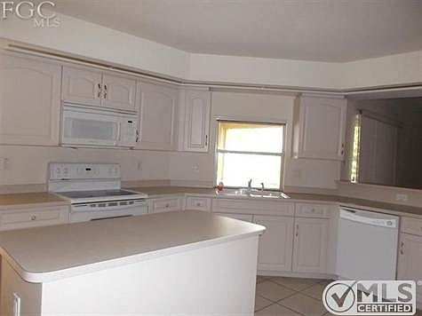 2nd image of 5540 Benton St