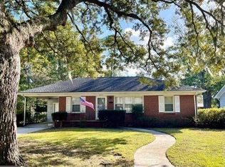 2015 Brogdon St, Savannah, GA 31406