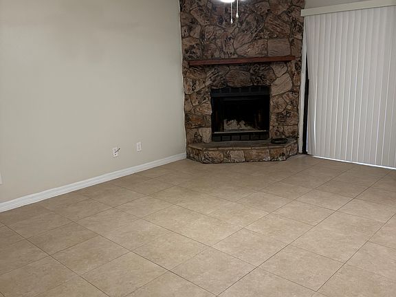 2nd image of 11554 Dunes Way Dr N