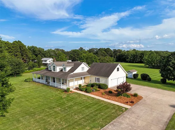 228 Maple Ave, Licking, MO 65542