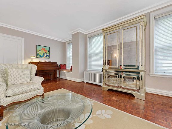 5th image of 3500 N Lake Shore Dr APT 1B