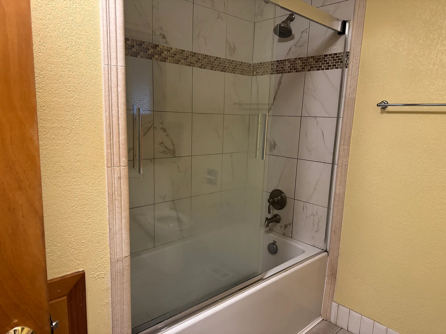 3 bed, 1542 sqft, $2,600 — Photo 4
