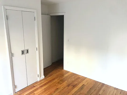 Rented by Sky Management | media 8