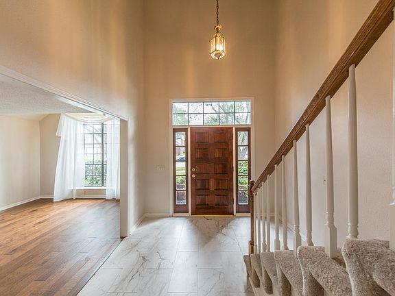 4th image of 2026 Reef Dr
