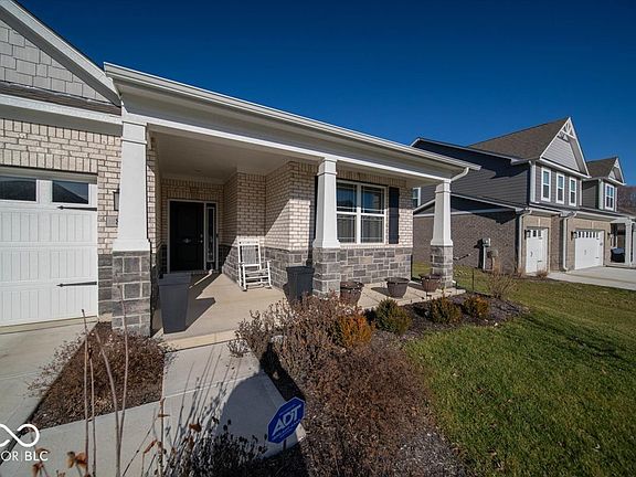 4th image of 896 Booneway Ln