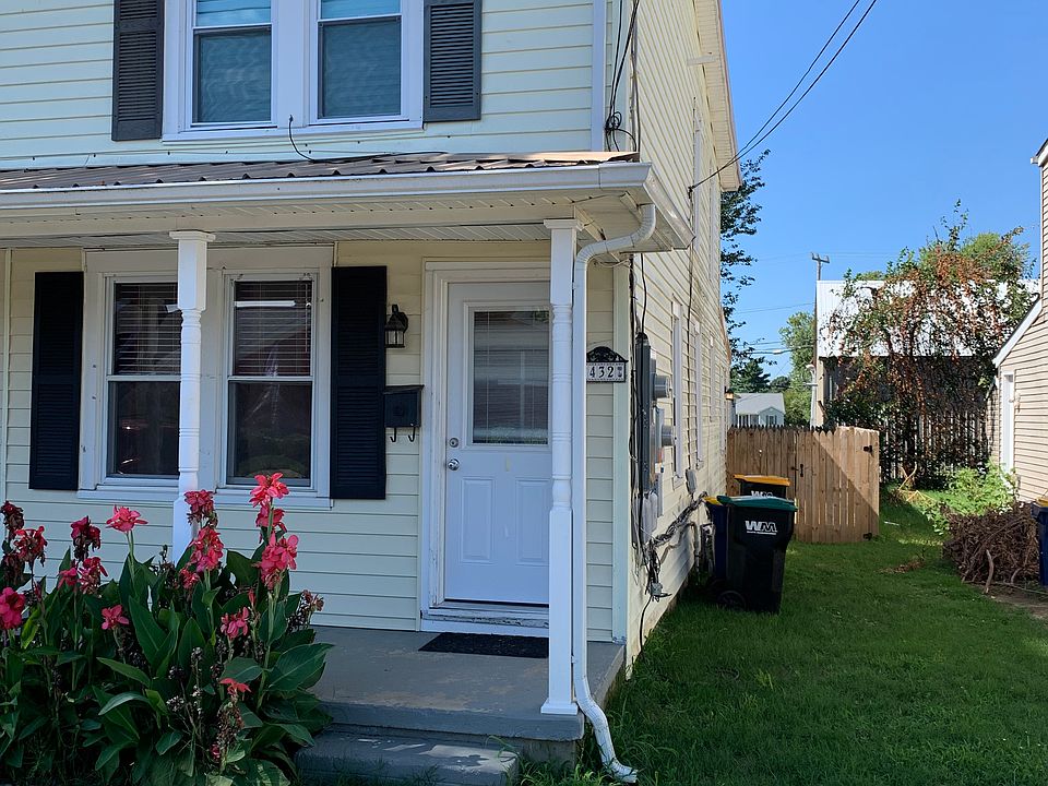 1st image of 432-432 W Commerce St