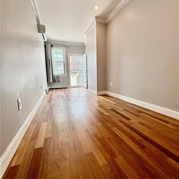 1850 66th St #1 — Photo 8