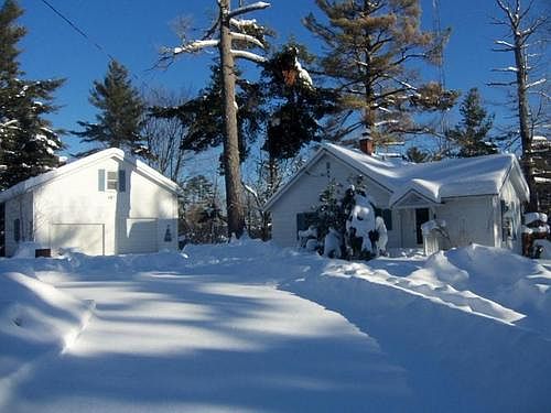 1st image of 3088 N East River Dr
