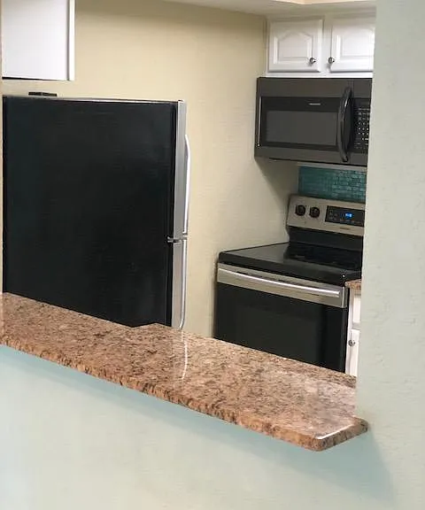 912 La Costa Cir #1 — Photo 3