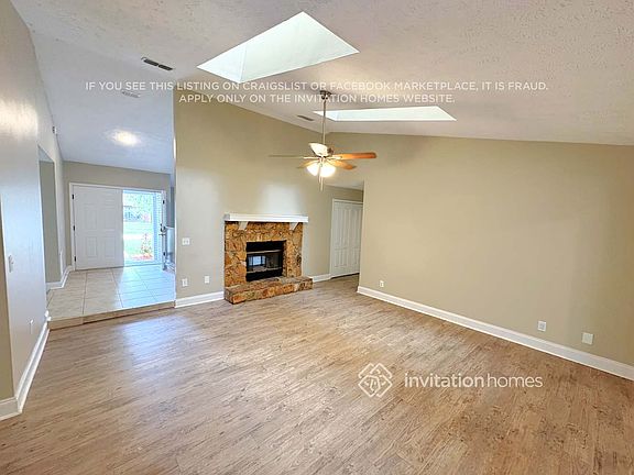 3rd image of 4305 Elton Pl