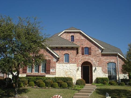 1st image of 1001 Woodcliff Dr