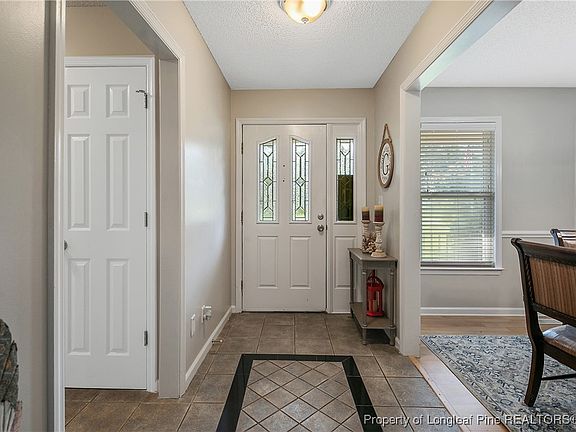 5th image of 891 Long Iron Dr