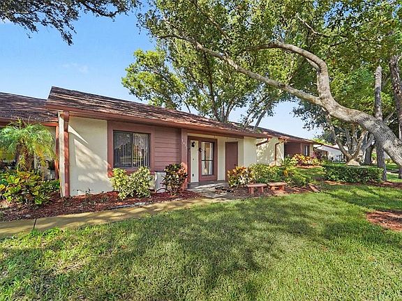 3rd image of 7425 GREYSTONE DRIVE