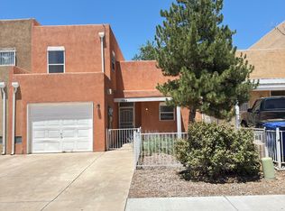 7505 Dixon Rd SE, Albuquerque, NM 87108