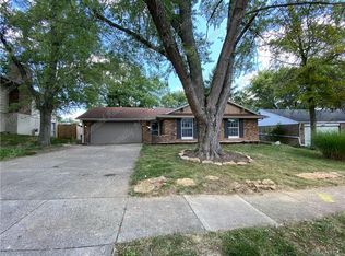 170 Pinecone Dr, Springboro, OH