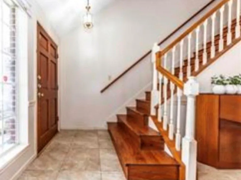 14303 Oak Chase Dr — Photo 3