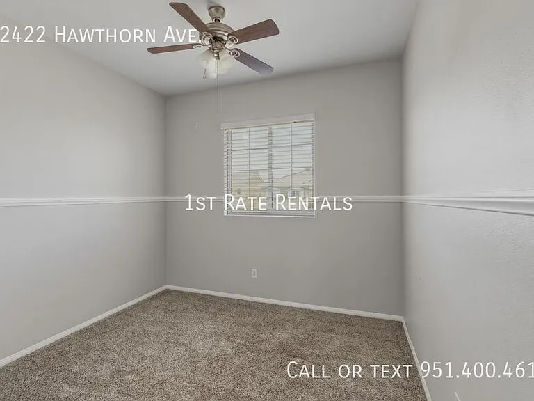 22422 Hawthorn Ave — Photo 7