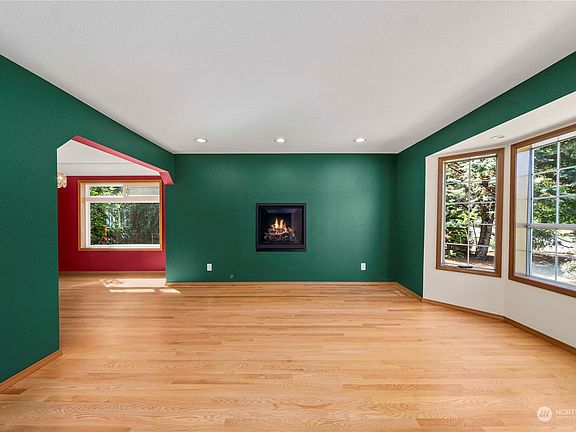 4th image of 14707 15th Avenue S