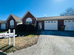 804 Garcia Way, Knoxville, TN 37912