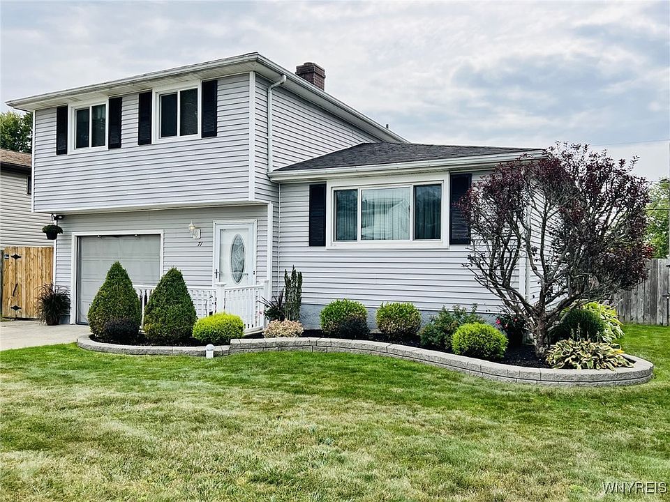 1st image of 71 Basswood Dr