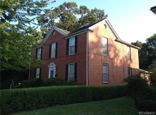 609 Buffalo St #2, Farmville, VA 23901