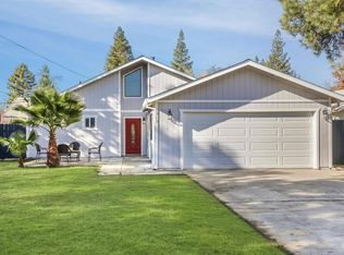 2717 Gunn Rd, Carmichael, CA 95608