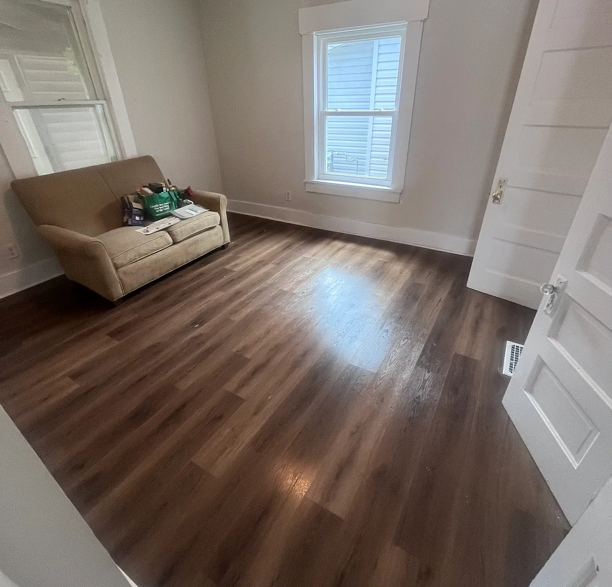 2 bed, 1002 sqft, $1,100 — Photo 2