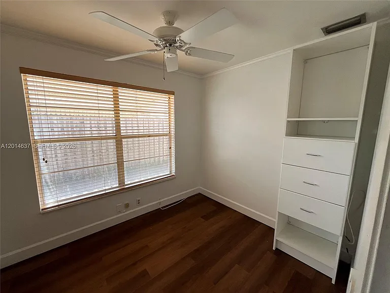 2240 NE Rustic Way — Photo 5
