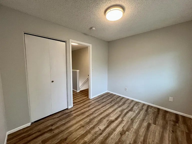 13238 Alcott Cir — Photo 14
