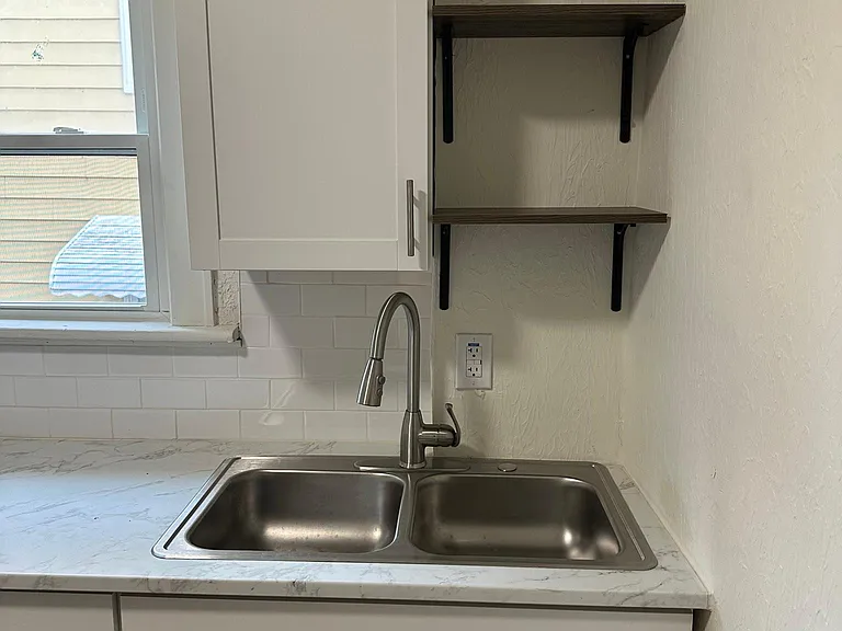 85 Alfaretta Ave — Photo 18